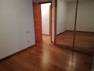 Piso en alquiler en Centro en Ourense