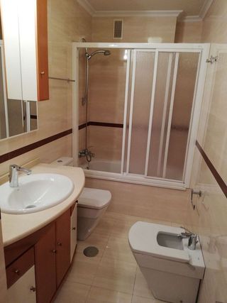 Piso en alquiler en Centro en Ourense