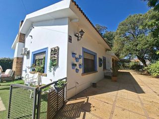 Chalet en venta en Espartinas