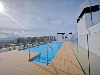 Piso en alquiler en Parque Mediterráneo - Santa Paula en Málaga