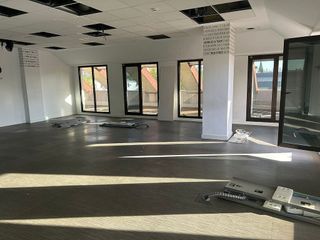 Oficina en alquiler en Sector Sur  - La Palmera - Reina Mercedes en Sevilla