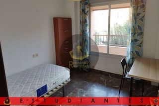 Piso en alquiler en Almanjáyar en Granada