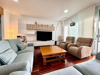 Casa adosada en venta en Vistabella en Murcia