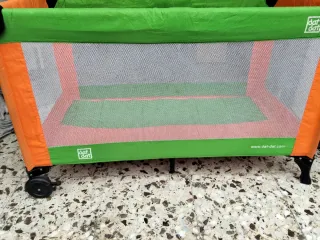 Cuna de viaje plegable Dat Dat