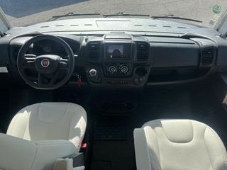 Autocaravana Rapido 8096DF