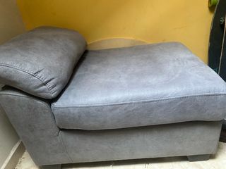 Puf / Chaise longue tela antimanchas gris