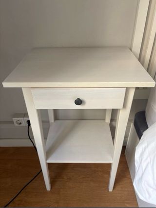 Cabezal de cama Ikea blanco 160 cm + 2 mesitas