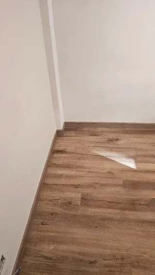 Oficial de primera para reformas