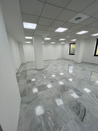 Oficina en alquiler en La Florida en Sevilla