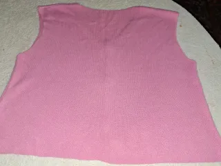 Chaleco de punto rosa. Ver medidas