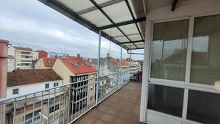 Ático en alquiler en Universidad en Ourense