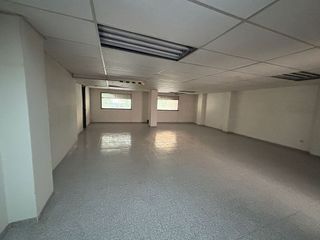Local comercial en alquiler en La Prosperitat en Barcelona