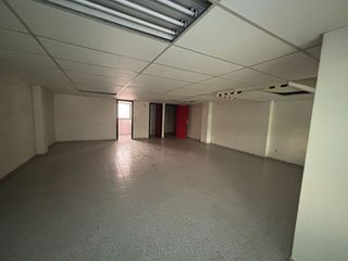 Local comercial en alquiler en La Prosperitat en Barcelona