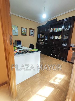 Casa adosada en venta en Doñinos de Salamanca