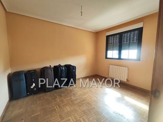 Casa adosada en venta en Doñinos de Salamanca