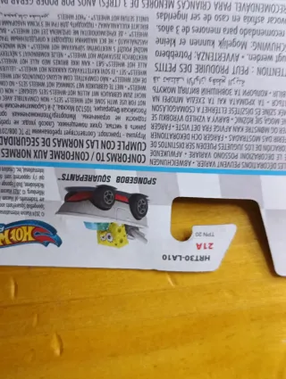 Hot Wheels Racer verse Spongebob Squarepants 2024