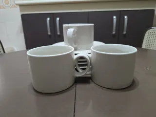 Set 4 Tazas Desayuno Porcelana y 5 platos