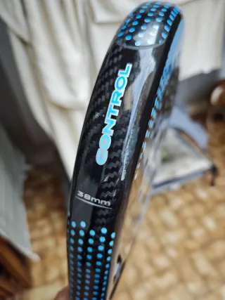 Pala de pádel ASICS