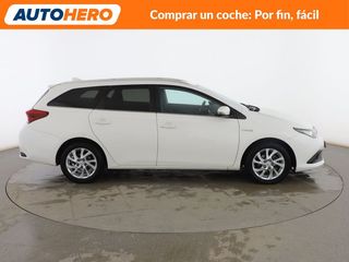 Toyota Auris 1.8 Hybrid Active