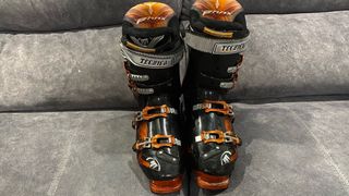 Botas de Ski Tecnica 28.5 (43-43.5)