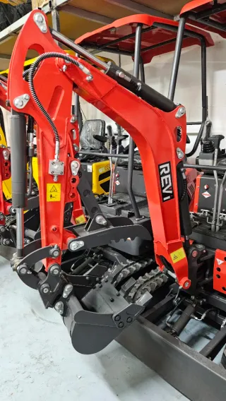 Miniexcavadora RM12S 1200Kg