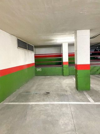 Garaje en alquiler en Castillejos en Madrid