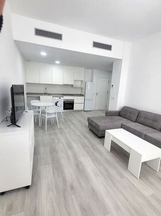 Estudio en alquiler en Fonteta de Sant Lluís en Valencia