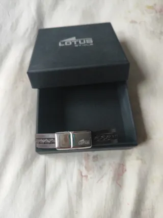 Pulsera Lotus Cuero Marrón y Plata