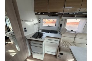 Autocaravana Rapido 8094 DF