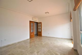 Ático en alquiler en San Luis en Almería