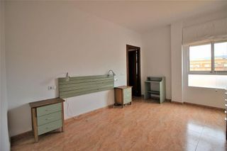 Ático en alquiler en San Luis en Almería