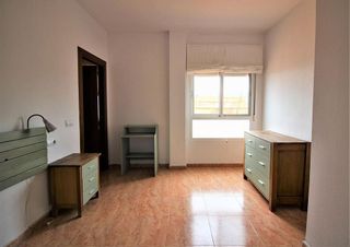 Ático en alquiler en San Luis en Almería