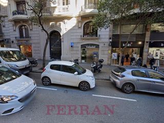 Local comercial en alquiler en Sant Gervasi - Galvany en Barcelona
