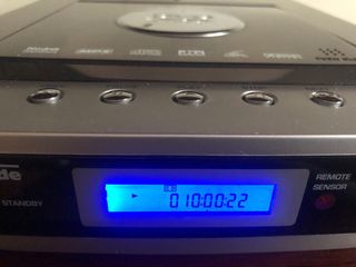 Lector DVD Unimade Carga Superior con mando