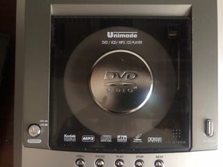 Lector DVD Unimade Carga Superior con mando