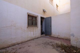 Garaje en venta en Plaza de Toros - Santa Rita en Almería