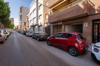 Garaje en venta en Plaza de Toros - Santa Rita en Almería