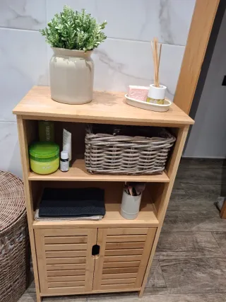 Mueble multiusos de bambú
