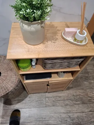 Mueble multiusos de bambú