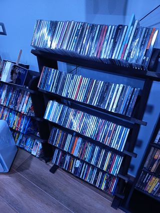 Mobile Porta CD Legno