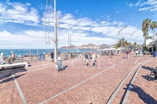 Piso en alquiler en Santa Catalina - Canteras en Palmas de Gran Canaria(Las)