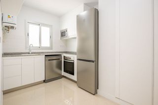 Piso en alquiler en Santa Catalina - Canteras en Palmas de Gran Canaria(Las)