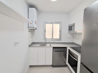 Piso en alquiler en Santa Catalina - Canteras en Palmas de Gran Canaria(Las)