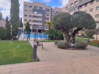 Piso en alquiler en San Isidro - Los Almendros en Alcalá de Henares