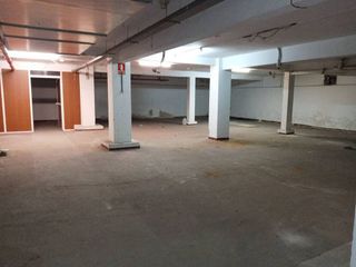 Local comercial en alquiler en Riu en Santa Coloma de Gramanet