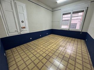 Local comercial en alquiler en Olot