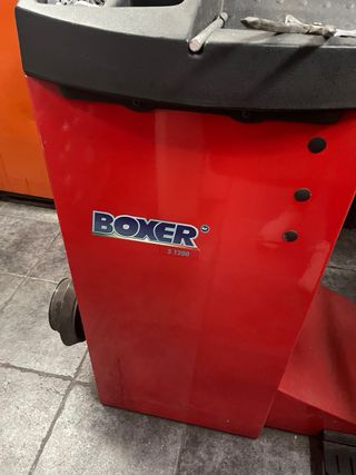 Equilibradora de ruedas Boxer