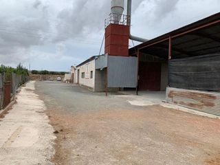 Nave industrial en venta en Aspe