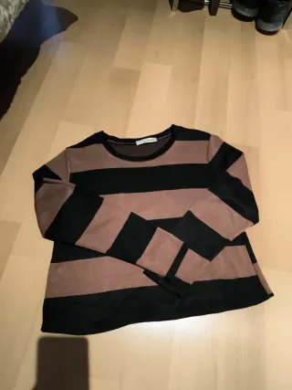 Camiseta Valentina Rayas Marrón y Negro