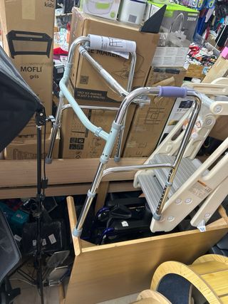 Andador Mobiclinic Plegable Sin Ruedas